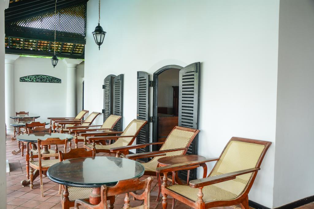 Villa Tissa Beach Resort Уелигама Екстериор снимка