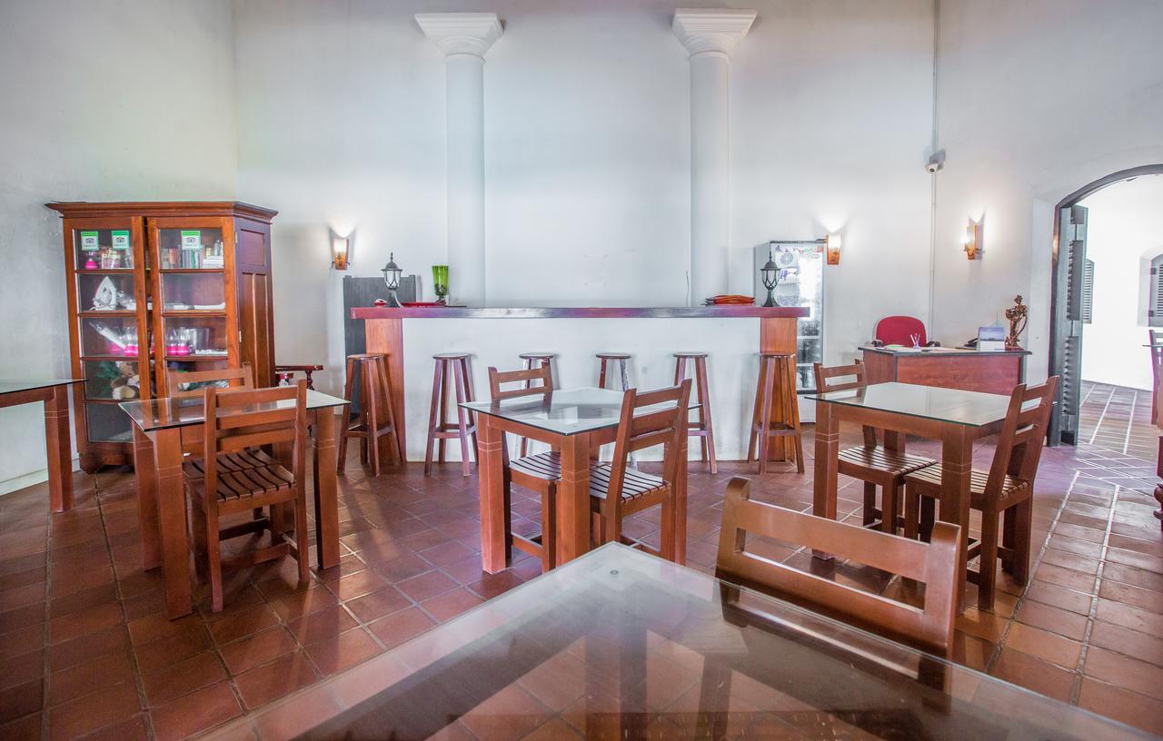 Villa Tissa Beach Resort Уелигама Екстериор снимка