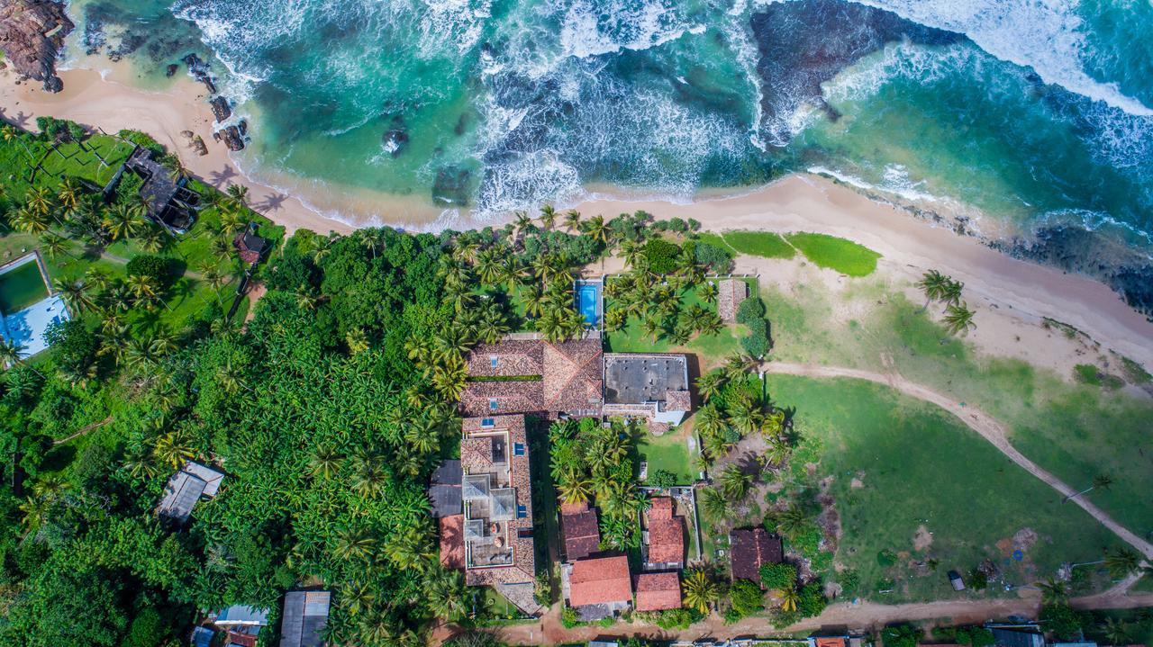 Villa Tissa Beach Resort Уелигама Екстериор снимка